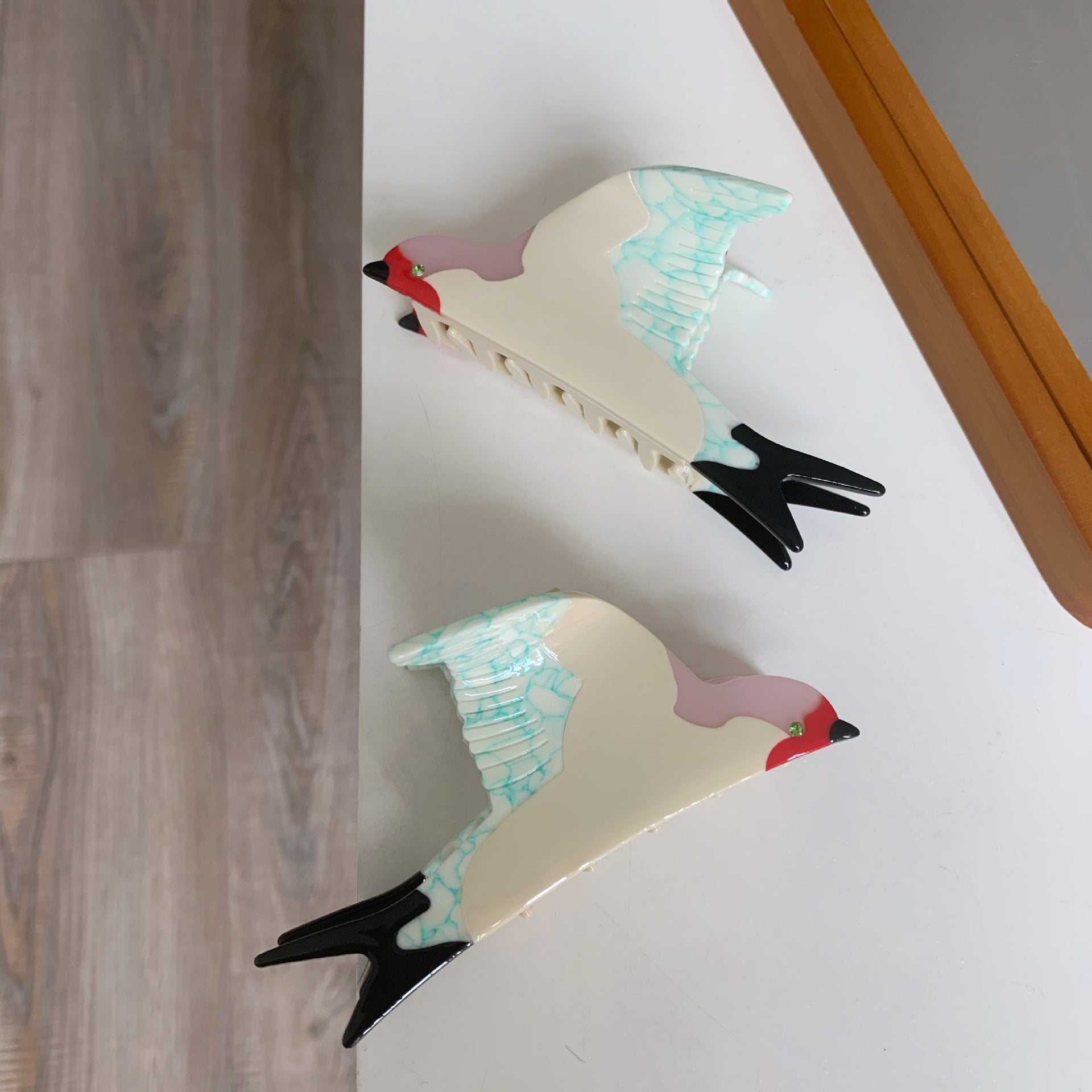 Wholesale Swallow Acetic Acid Niche Summer Sweet and Cute Shark Clips